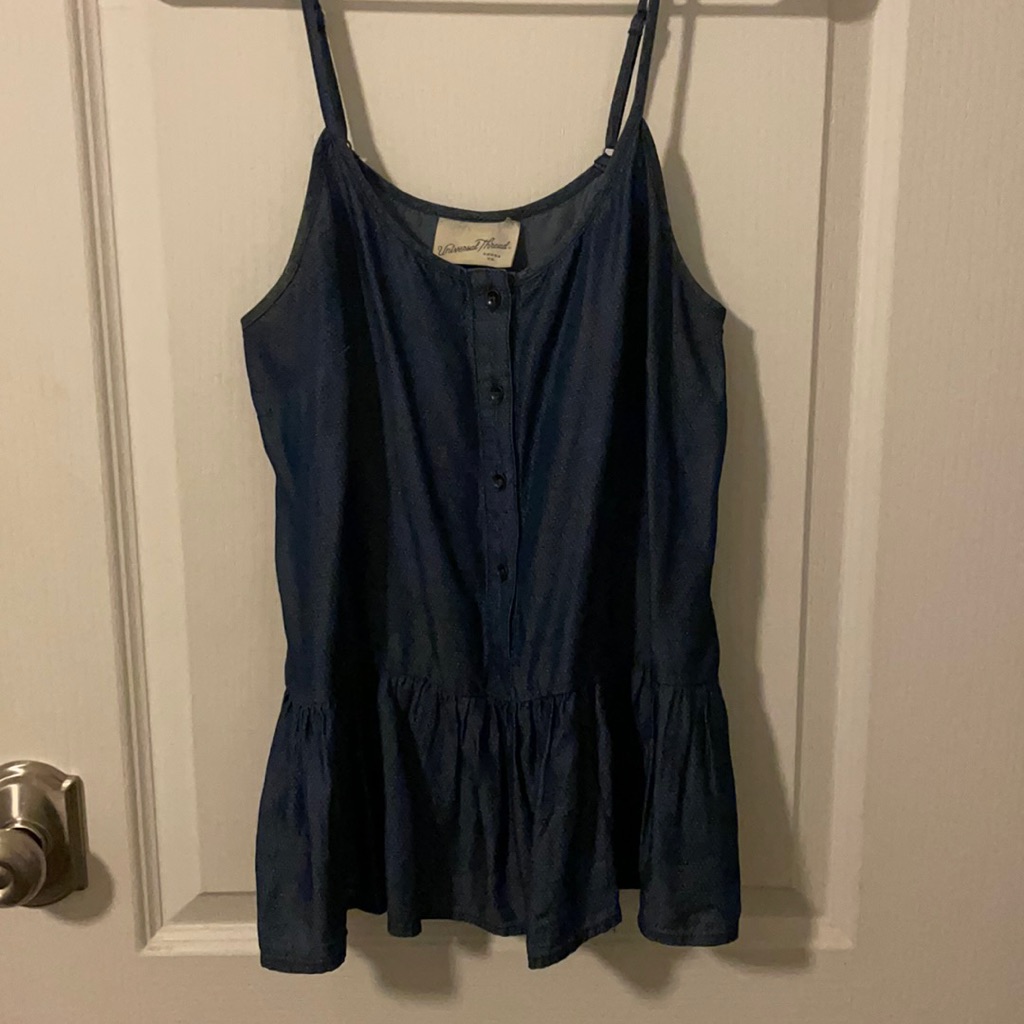 Universal Threads Spaghetti Strap